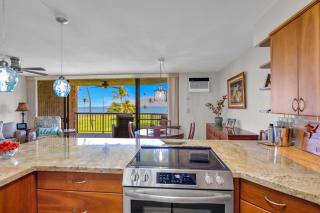 Maui Sunset B319: Ocean view 2BR condo in North Kihei, perfect for families. - 3