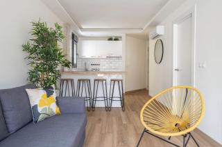 Be Mate Málaga Playa - 9