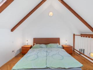 Apartment O21 by Interhome - Praga - 1