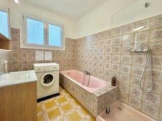 Spacieux T3 avec terrasse à Fréjus - 1