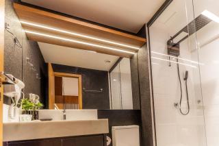 Studio Luxo 1Q Gyro Bueno by Boss - 3