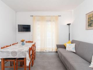 Apartment Vesela-2 by Interhome - 3