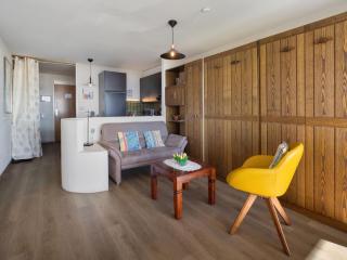 Studio Jeanne D'Arc Apt- A-8 by Interhome - 3