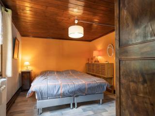 Maison familiale 8 pers. avec cheminée, parking et jardin - FR-1-263-397 - 2