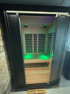 Bosch House Rosé - Zee Suite - 2