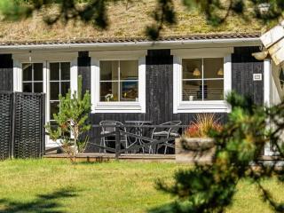 Holiday Home Eimi - 1-5km from the sea by Interhome - 6