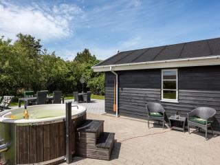 Holiday Home Benita - 400m to the fjord by Interhome - 3