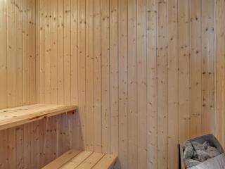 Holiday Home Mirjami - 95m from the sea by Interhome - 5