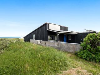 Holiday Home Mirjami - 95m from the sea by Interhome - 3