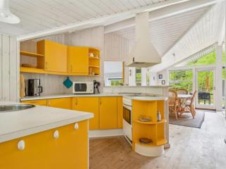 Holiday Home Niglæs - 700m from the sea by Interhome - 9