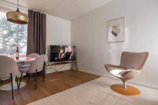 NEW! Reindeer River Loft - 6