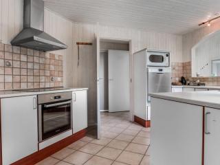 Holiday Home Hauke - 478m from the sea by Interhome - 7