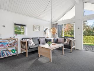 Holiday Home Kukka - 600m from the sea by Interhome - 5