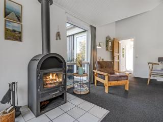 Holiday Home Kukka - 600m from the sea by Interhome - 2