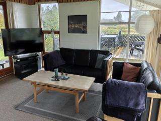 Holiday Home Hansen - 600m from the sea by Interhome - 5