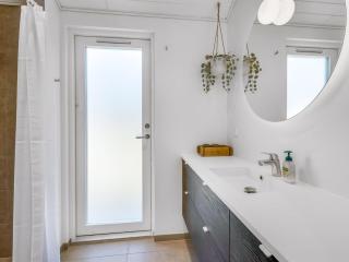 Holiday Home Aarthi - 575m from the sea by Interhome - 2