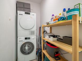 Apartment Top 5 Alpe maritima Seeblick-Bergkulisse by Interhome - 9