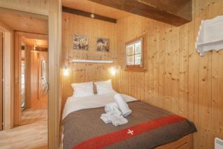 Chalet La Dame Blanche - Cosy Family Chalet - up to 8 people - 1