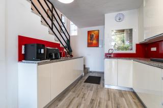 Calahonda Beach - Beachfront 2 Bedroom House Beautifully revovated - 1