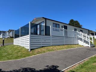 Polperro Seaview Lodge - 0