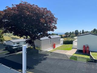 Polperro Seaview Lodge - 1