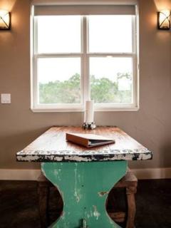 Stunning Cottage with Fantastic Views for a Romantic Escape near Austin, Texas - 2