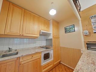 Appt avec cheminée, balcon sud et parking au Grand-Bornand - FR-1-241-213 - Le Grand-Bornand - 4