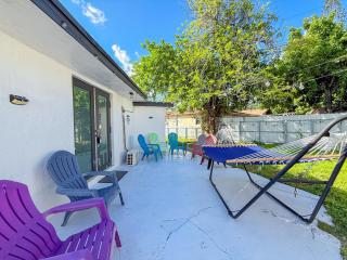 Relax & Play Pool Table, Games & Prime Location - Fleetwood Manor - 5