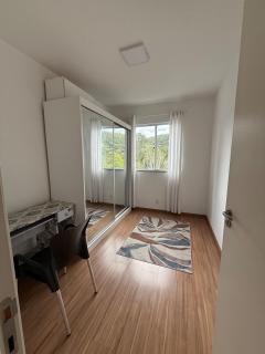 Tranquilo, vista para montanha e lazer completo - 1