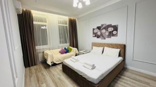 Красивые апартаменты на ЭКСПО - 6