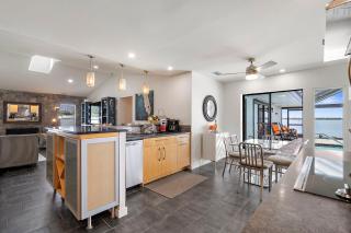Cozy Riverfront - Pool - Hot Tub - Grill - Near Beach - 5