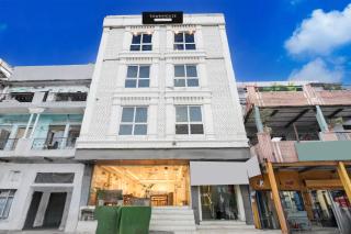 Super Townhouse Kali Ghat Prayagraj Formerly Ramesh Palace - 0