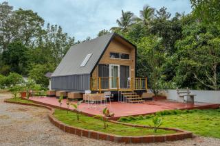 Lolo's by Raho - Loft Stay in Coorg - 4