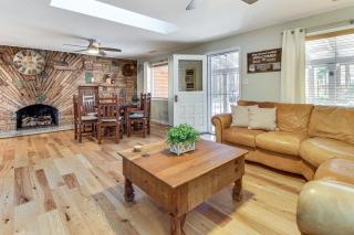 Pinetop-Lakeside Cabin, Walk to Woodland Lake Park - 7