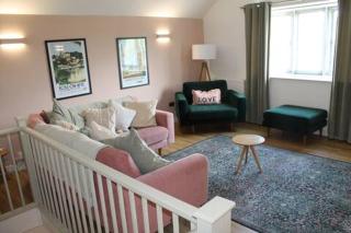 Luxury 2 bedroom cottage overlooking the River Wye - 6