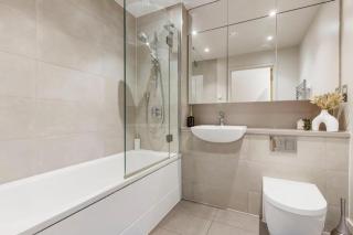 Stylish New-Build 1-Bed Retreat for 4 In The Heart of Brixton, Easy London Access - 4