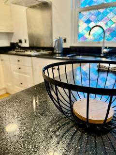 Cambridge Cozy Retreat House 2 Bedrooms 5 sleeping - Chesterton - 2