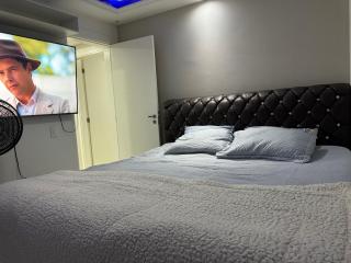 Apartamento com Piscina - 3