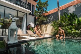 Villa Mia Canggu, 3 BR Pool, Finns & Berawa Beach - Canggu - 2