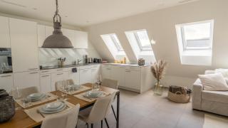 Modern apartment next to Zurich HB with roof terrace - 7