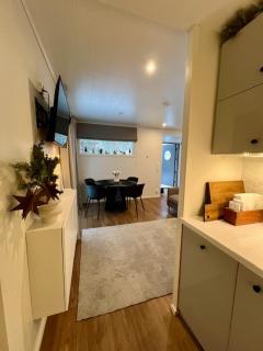 Arctic Circle Guesthouse - 2