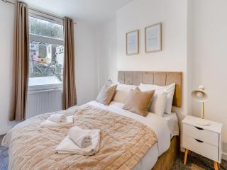 Heaven's Cottage - 1