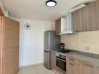 Sea View Apartment & Swimming Pool - 4