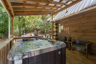 Smoky Mountain Hideaway with Hot Tub & Firepit - 7