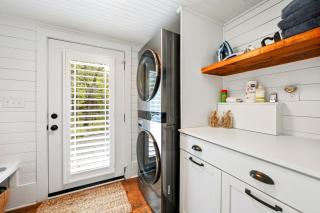 Relax in an upscale, renovated gem - 5