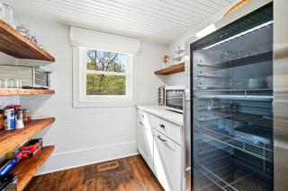 Relax in an upscale, renovated gem - 8