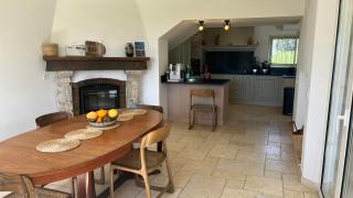 Provencal Villa With Pool And Panoramic Views - 3