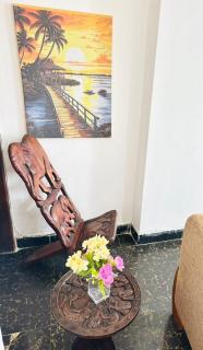 Exclusive 3BR City Escape High End Comfort & Stunning Views - 2