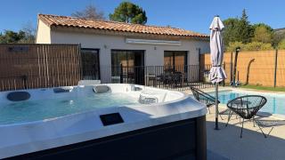 Maison neuve Jacuzzi et Piscine Haut de Gamme - 9