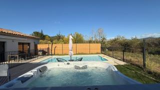 Maison neuve Jacuzzi et Piscine Haut de Gamme - 0